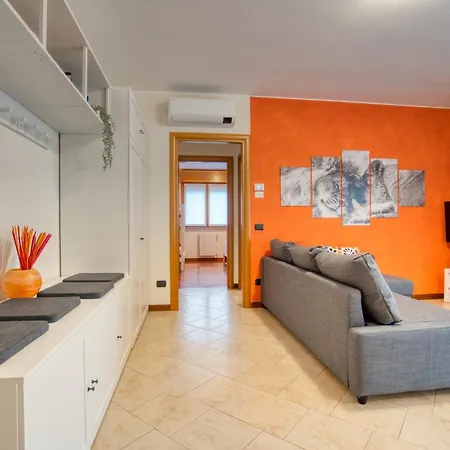Caseospitali - Casa Oranis, Bilocale Nuovo Con Balcone Perfetto Per Famiglie 아파트 세르누스코 술 나비글리오