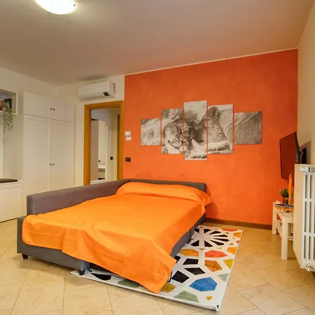 Caseospitali - Casa Oranis, Bilocale Nuovo Con Balcone Perfetto Per Famiglie 아파트
